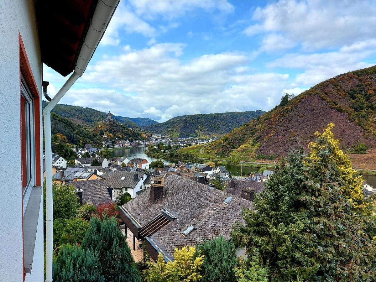 Ferienwohnung Meyver Cochem Bagian luar foto