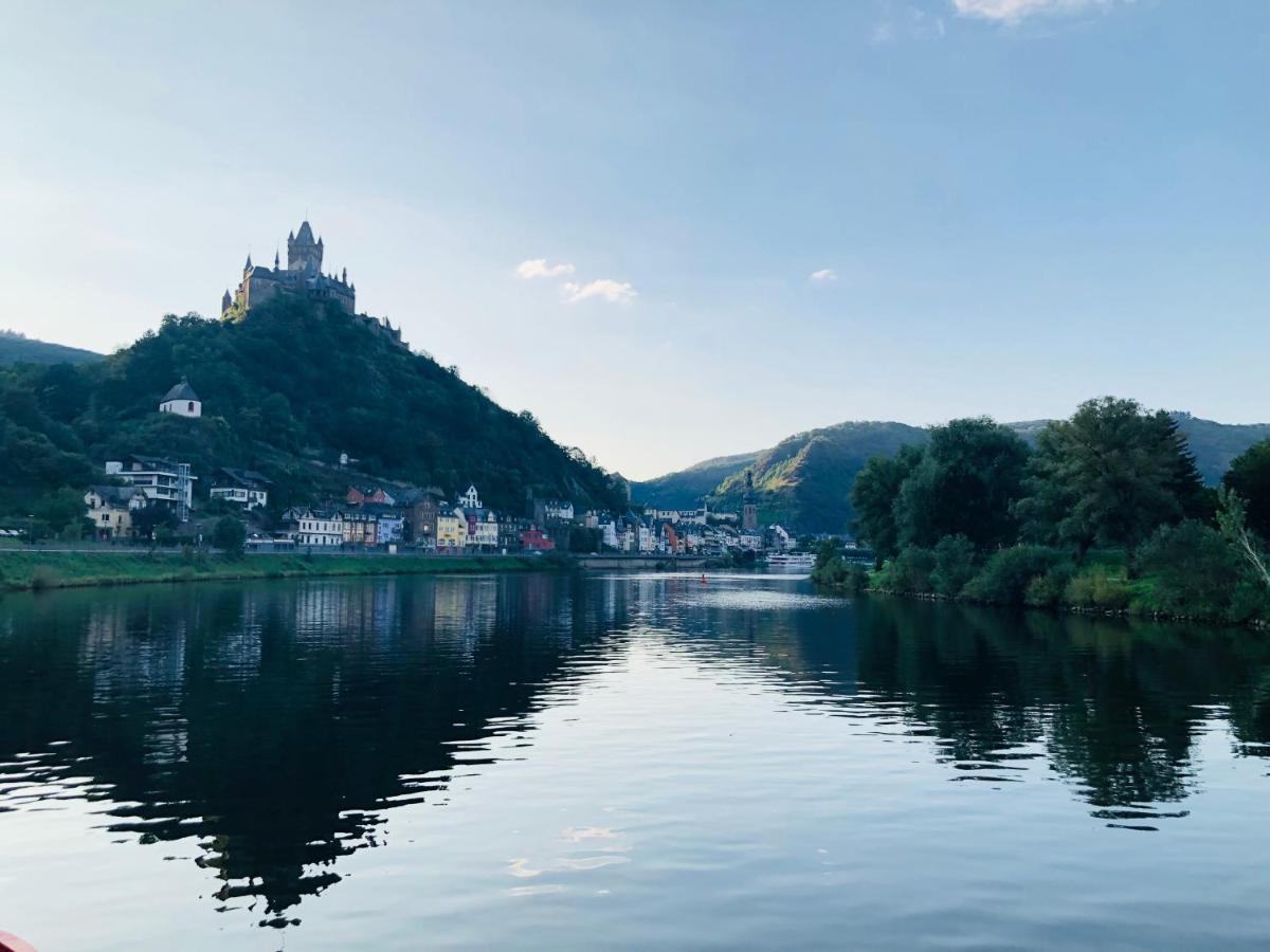 Ferienwohnung Meyver Cochem Bagian luar foto