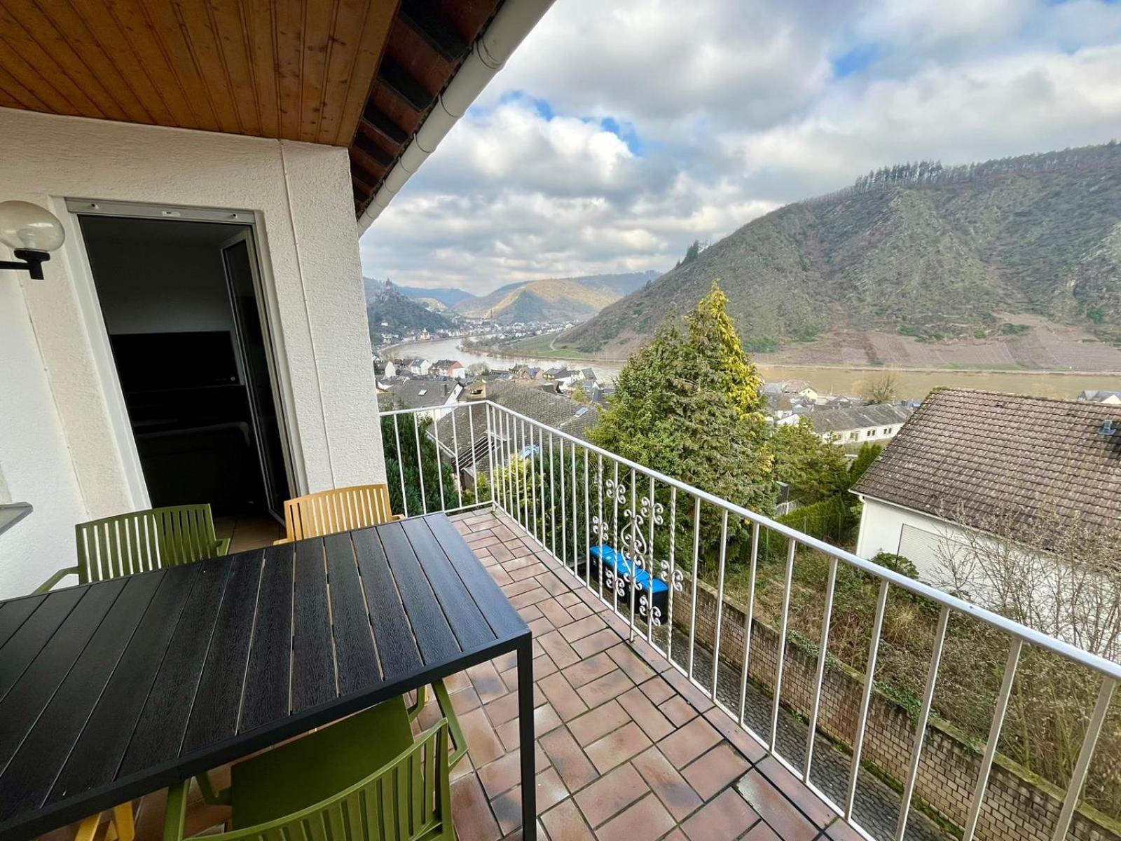 Ferienwohnung Meyver Cochem Bagian luar foto